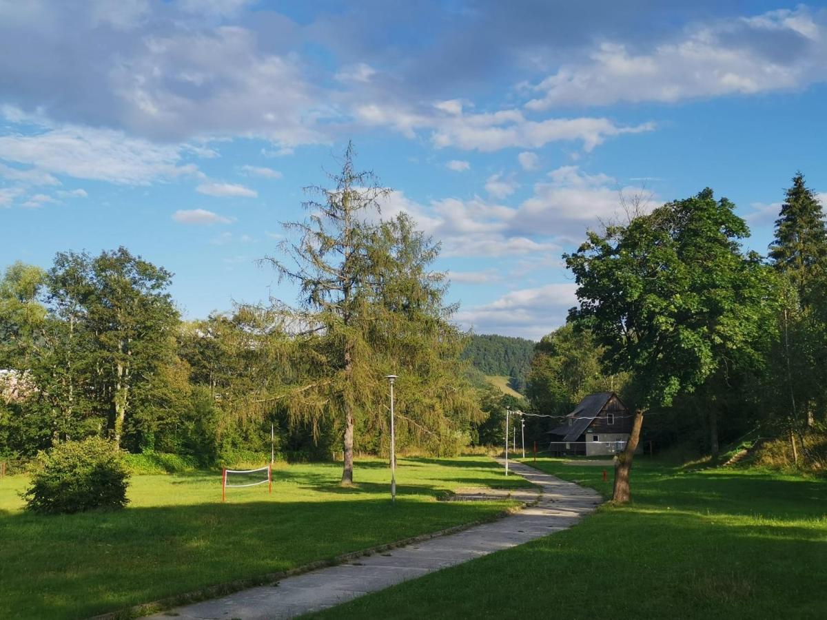 Osrodek Wypoczynkowy Gromada Krynica-Zdrój Exterior foto